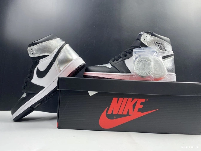 HIGH CD0461-001 1 TOE WMNS AIR OG JORDAN SILVER 0828